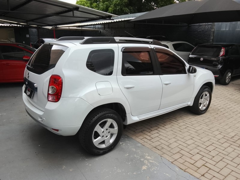 DUSTER 1.6 DYNAMIQUE 4X2 16V FLEX 4P MANUAL - 2014 - CAXIAS DO SUL