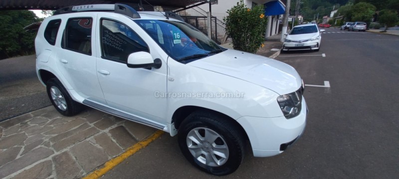DUSTER 1.6 DYNAMIQUE 4X2 16V FLEX 4P MANUAL - 2016 - PICADA CAFé