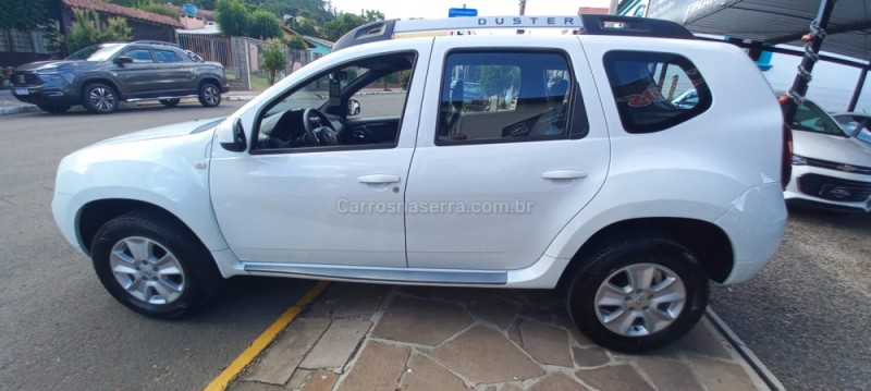 duster 1.6 dynamique 4x2 16v flex 4p manual 2016 picada cafe