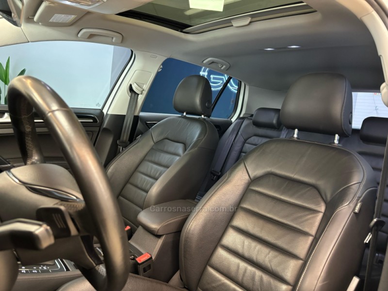 GOLF 1.4 TSI HIGHLINE 16V GASOLINA 4P AUTOMÁTICO - 2014 - CARLOS BARBOSA