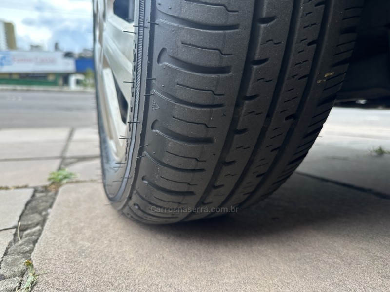 CELTA 1.0 VHCE LT 8V FLEX 4P MANUAL - 2015 - CAXIAS DO SUL