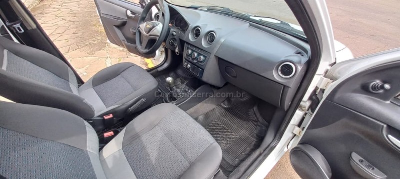 CELTA 1.0 MPFI LT 8V FLEX 4P MANUAL - 2013 - PICADA CAFé