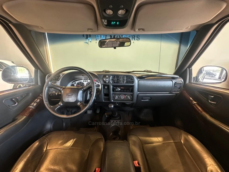 S10 2.8 EXECUTIVE 4X4 CD 12V TURBO INTERCOOLER DIESEL 4P MANUAL - 2008 - CAXIAS DO SUL