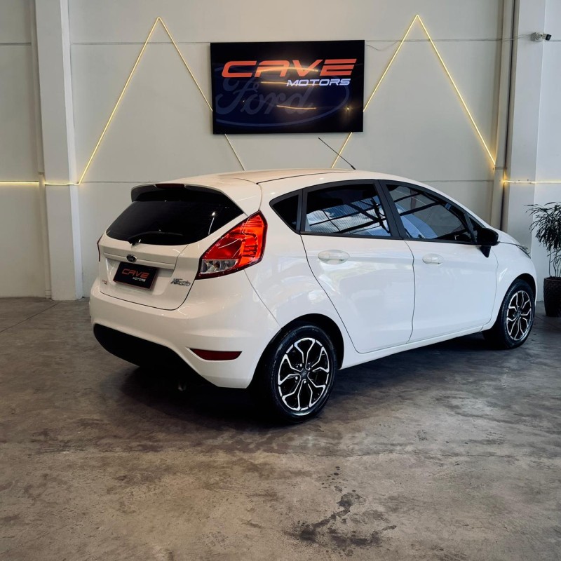 FIESTA 1.5 SE HATCH 16V FLEX 4P MANUAL - 2016 - CAXIAS DO SUL