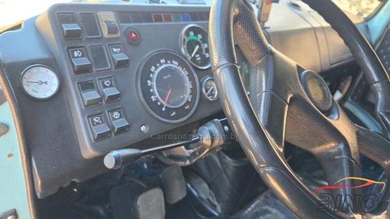 L-1114 3 EIXOS - 1987 - FARROUPILHA