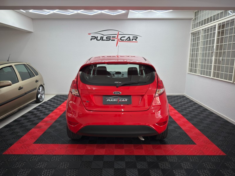 FIESTA 1.6 SE HATCH 16V FLEX 4P MANUAL - 2014 - CAXIAS DO SUL