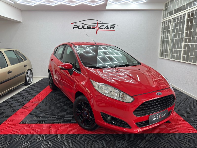 FIESTA 1.6 SE HATCH 16V FLEX 4P MANUAL - 2014 - CAXIAS DO SUL