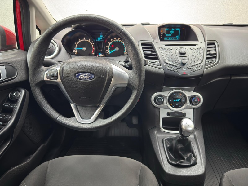 FIESTA 1.6 SE HATCH 16V FLEX 4P MANUAL - 2014 - CAXIAS DO SUL