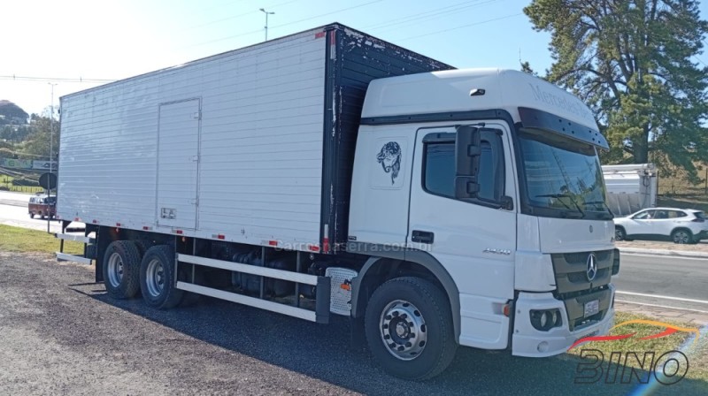 ATEGO 2430 6X2 - 2014 - FARROUPILHA