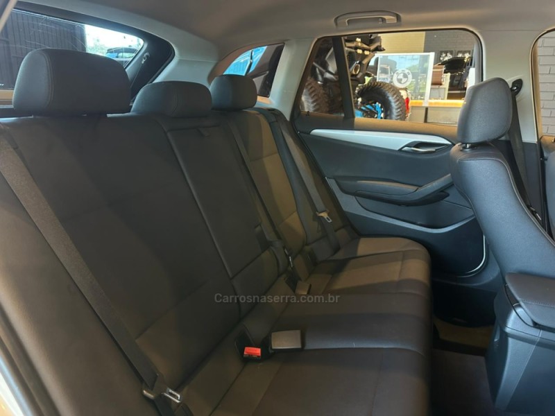X1 2.0 20I 4X2 16V GASOLINA 4P AUTOMÁTICO - 2015 - CAXIAS DO SUL