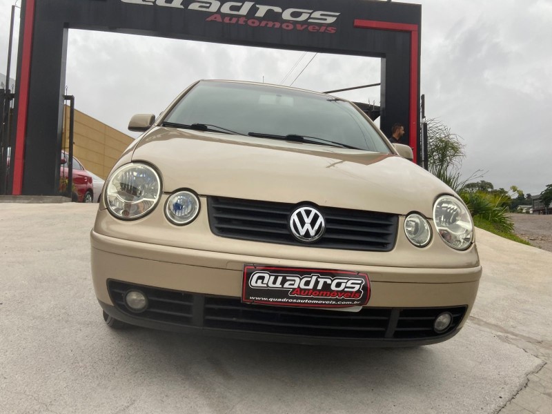 POLO 2.0 MI COMFORTLINE 8V GASOLINA 4P MANUAL - 2003 - CAXIAS DO SUL