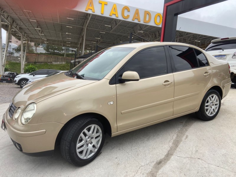 POLO 2.0 MI COMFORTLINE 8V GASOLINA 4P MANUAL - 2003 - CAXIAS DO SUL