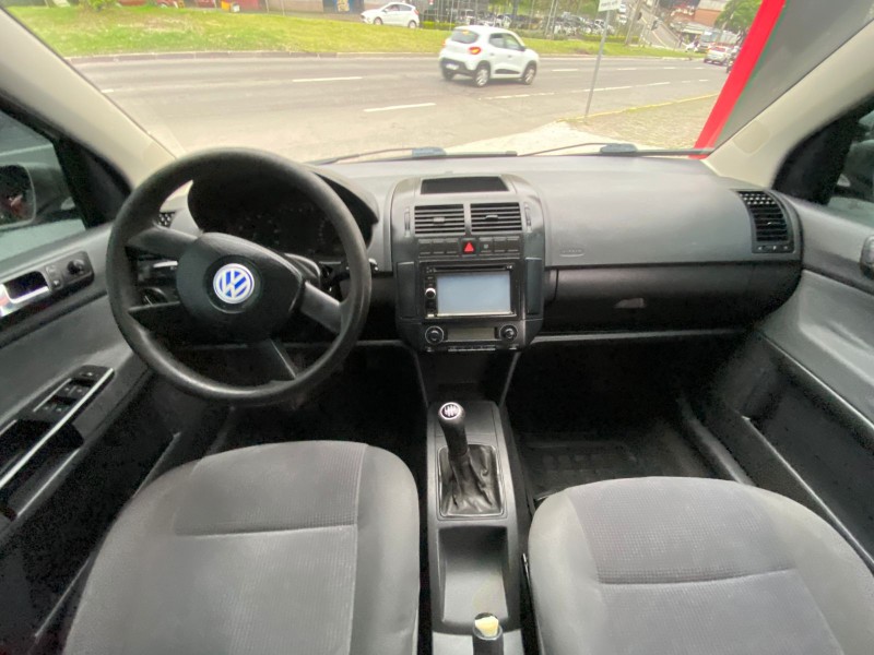POLO 2.0 MI COMFORTLINE 8V GASOLINA 4P MANUAL - 2003 - CAXIAS DO SUL