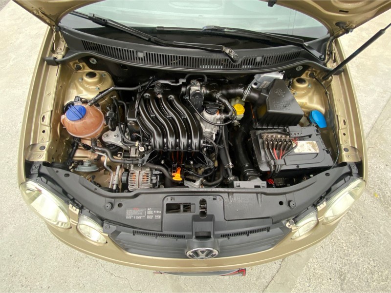 POLO 2.0 MI COMFORTLINE 8V GASOLINA 4P MANUAL - 2003 - CAXIAS DO SUL