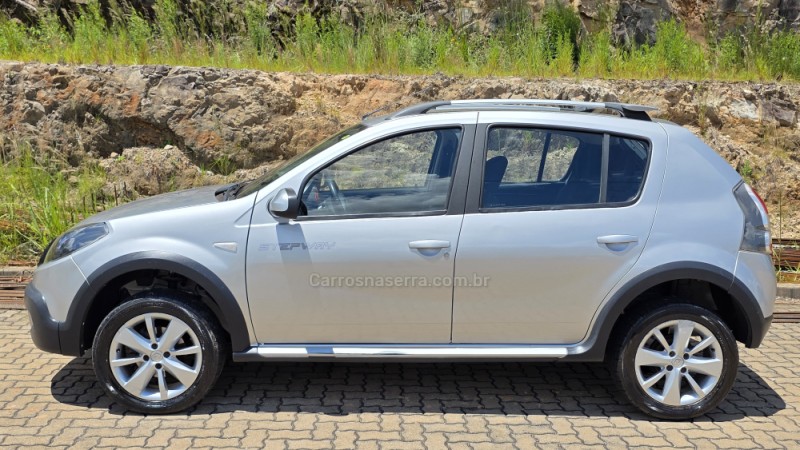 SANDERO 1.6 STEPWAY 8V FLEX 4P MANUAL - 2014 - SãO MARCOS