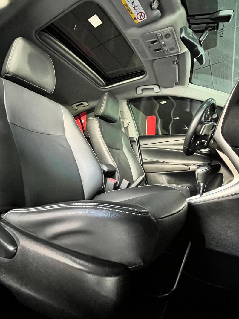 YARIS 1.5 XLS SEDAN 16V FLEX 4P AUTOMÁTICO - 2019 - SãO LEOPOLDO