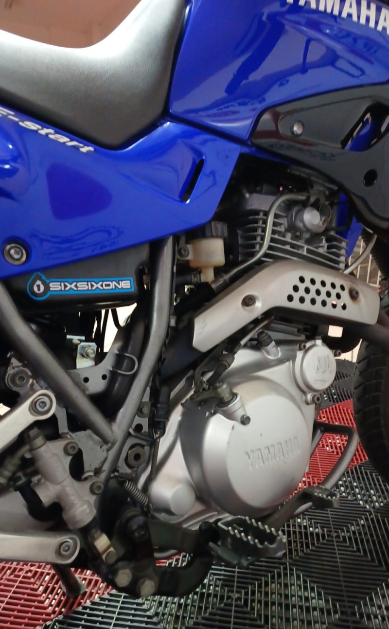 XT 600 E - 2002 - VERANóPOLIS