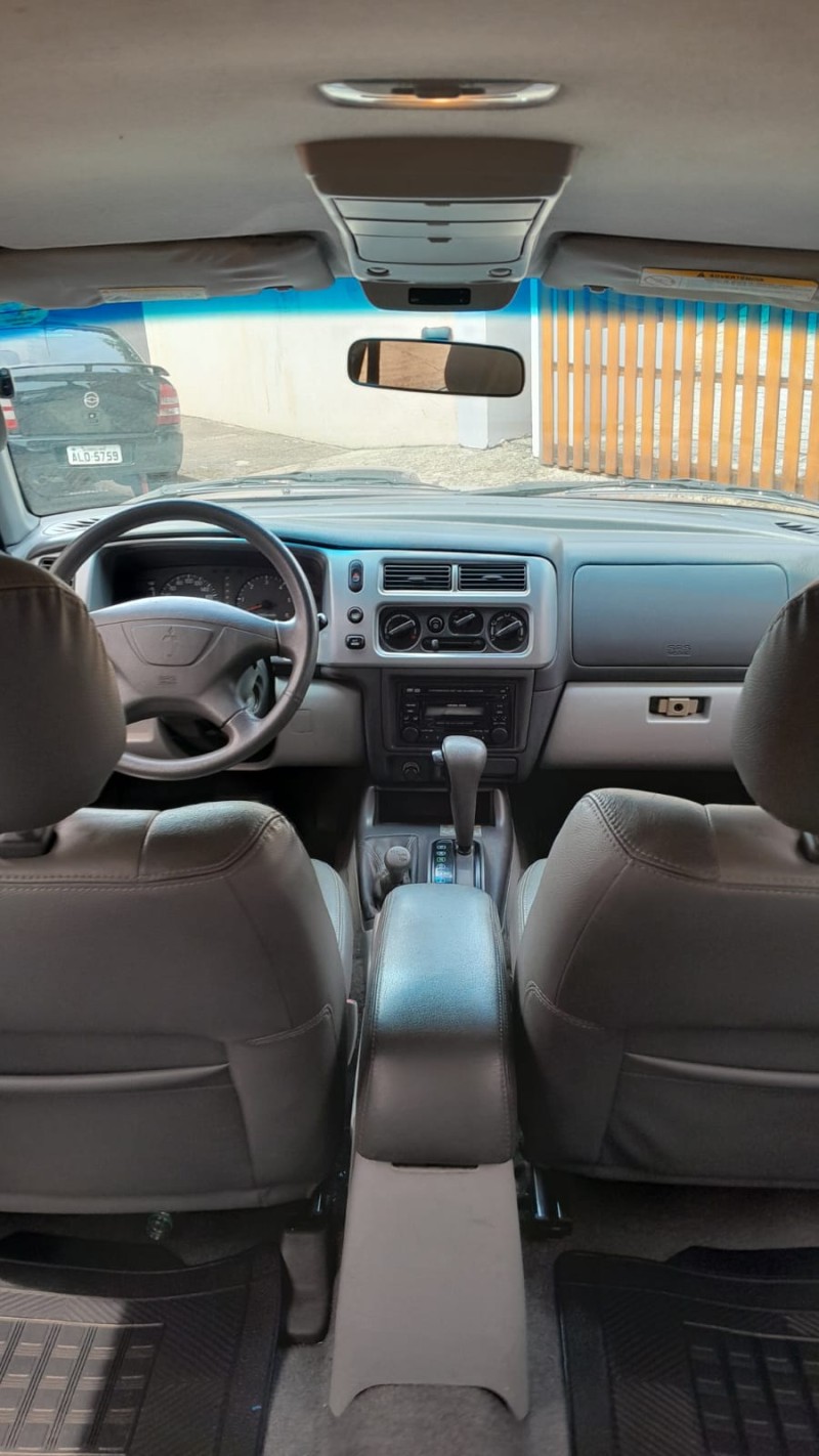 PAJERO 2.8 HPE 4X4 8V TURBO INTERCOOLER DIESEL 4P AUTOMATICO - 2004 - ESTRELA