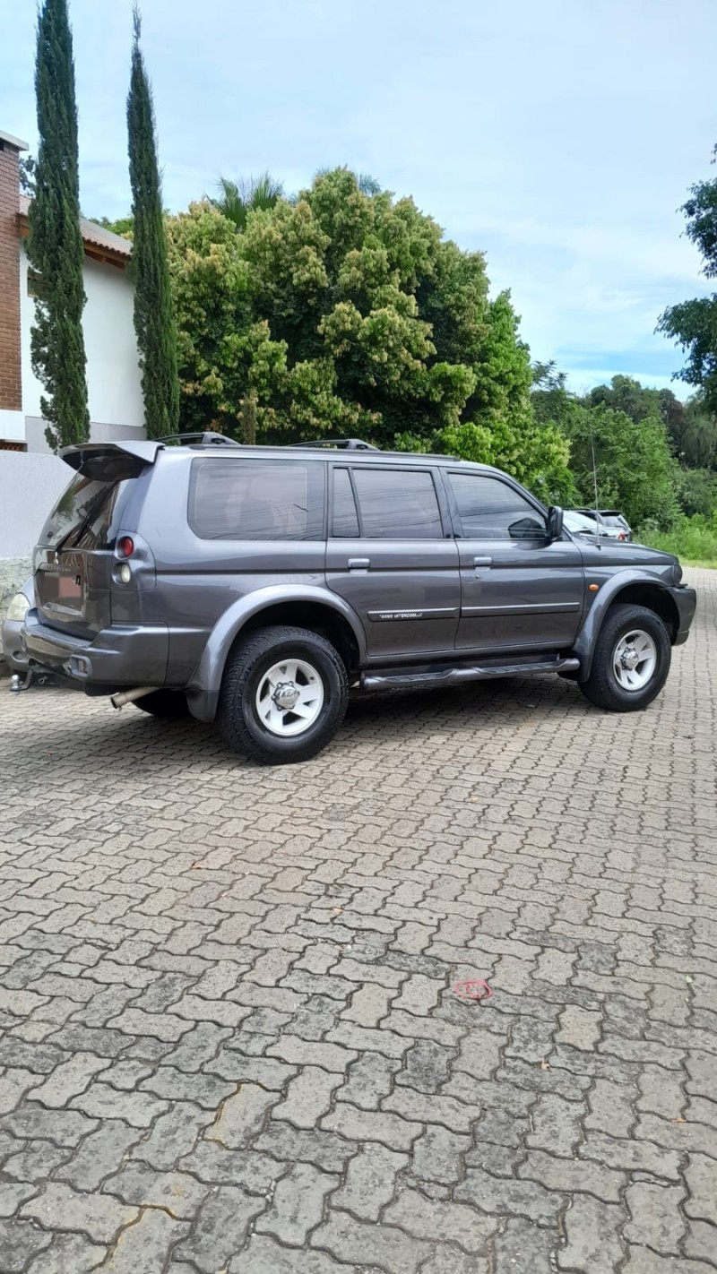 PAJERO 2.8 HPE 4X4 8V TURBO INTERCOOLER DIESEL 4P AUTOMATICO - 2004 - ESTRELA