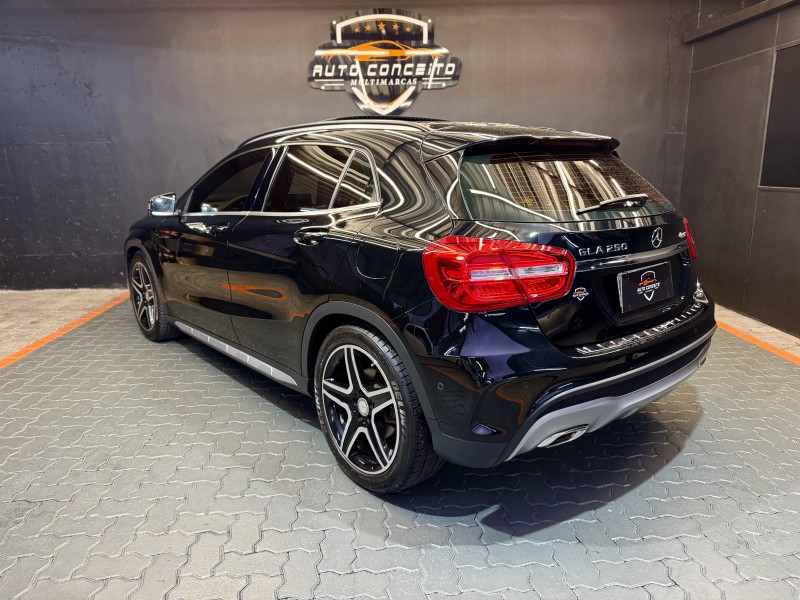 GLA 250 2.0 SPORT 16V TURBO 4X4 4P AUTOMÁTICA - 2017 - CAXIAS DO SUL