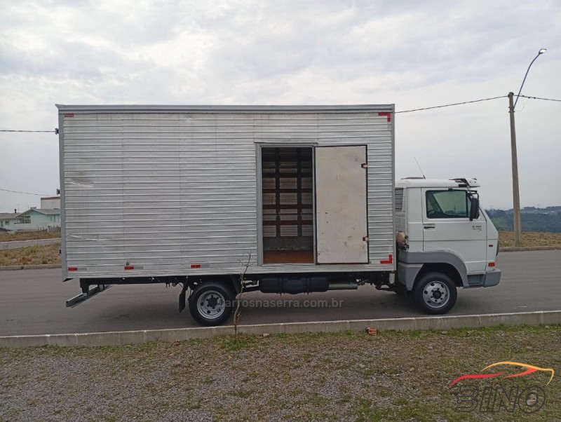 8-150 E DELIVERY PLUS - 2011 - FARROUPILHA