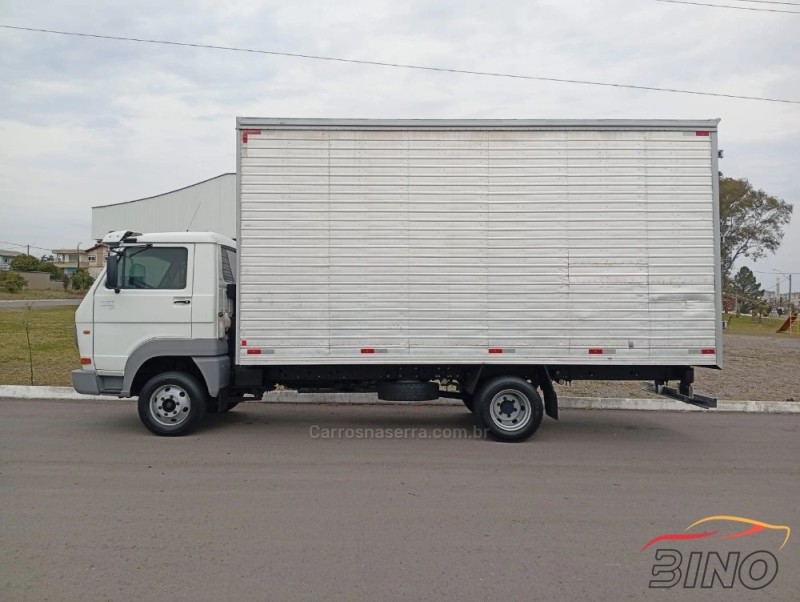 8-150 E DELIVERY PLUS - 2011 - FARROUPILHA