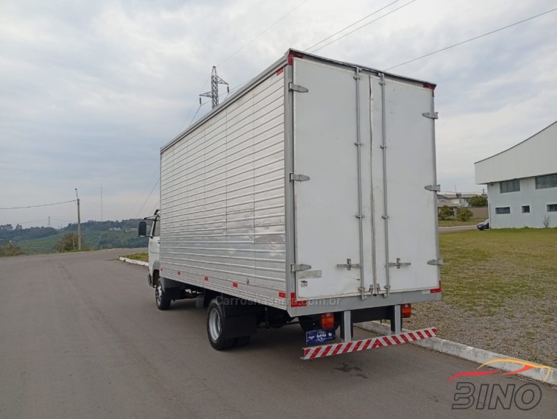 8-150 E DELIVERY PLUS - 2011 - FARROUPILHA