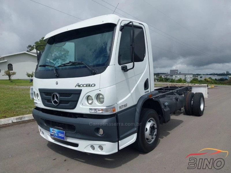 accelo 1016  2017 farroupilha