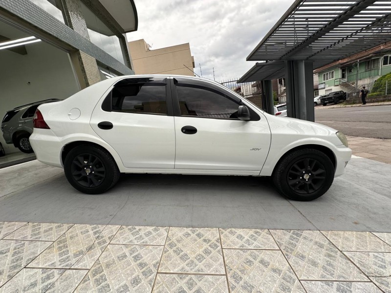 PRISMA 1.4 MPFI JOY 8V FLEX 4P MANUAL - 2010 - CAXIAS DO SUL