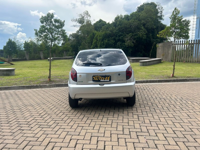 CELTA 1.0 MPFI LT 8V FLEX 4P MANUAL - 2013 - CANELA