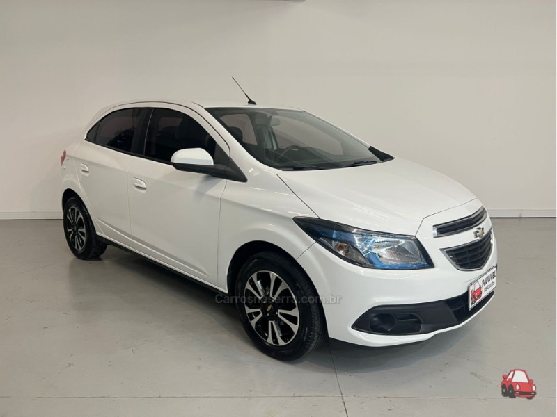 ONIX 1.4 MPFI LT 8V FLEX 4P MANUAL - 2014 - CAXIAS DO SUL