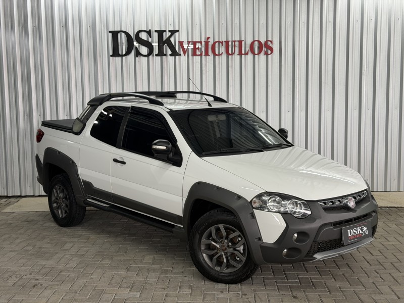 strada 1.8 mpi adventure cd 16v flex 3p automatizado 2014 caxias do sul