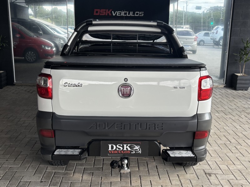 STRADA 1.8 MPI ADVENTURE CD 16V FLEX 3P AUTOMATIZADO - 2014 - CAXIAS DO SUL