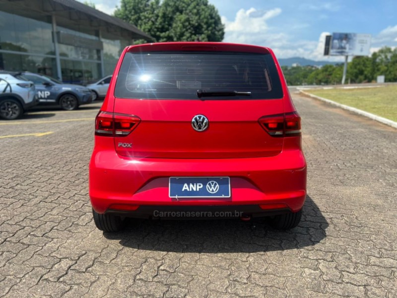 FOX 1.6 CONNECT 8V FLEX 4P MANUAL - 2018 - NOVA PETRóPOLIS