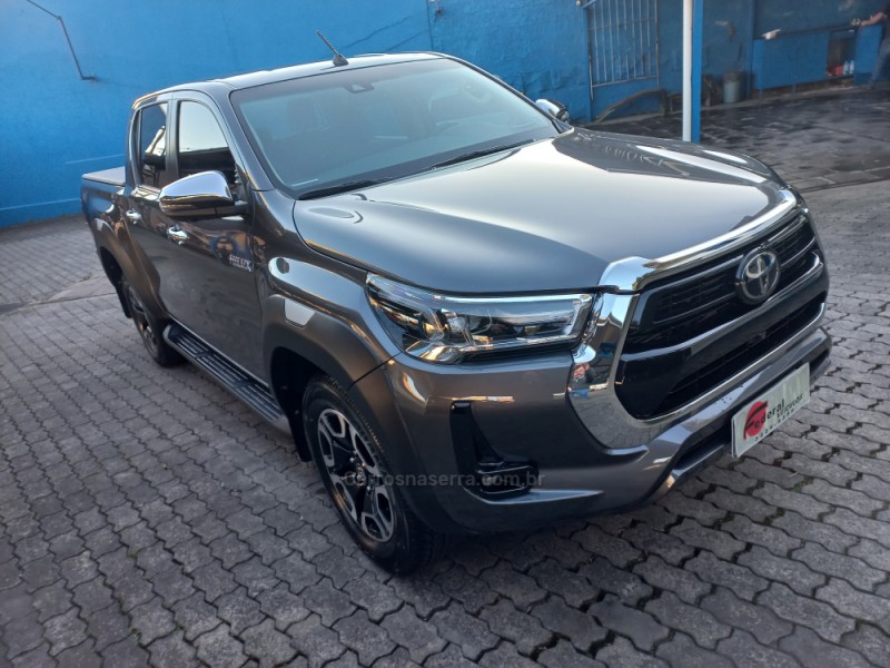 HILUX 2.8 SRX PLUS 4X4 CD TURBO DIESEL 4P AUTOMÁTICO - 2023 - CAXIAS DO SUL