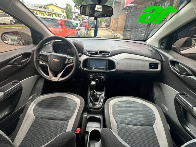 ONIX 1.0 MPFI LT 8V FLEX 4P MANUAL - 2016 - PAROBé