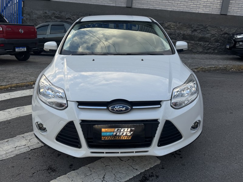 FOCUS 1.6 SE 16V FLEX 4P MANUAL - 2015 - CAXIAS DO SUL