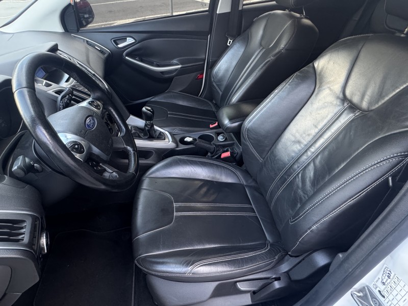 FOCUS 1.6 SE 16V FLEX 4P MANUAL - 2015 - CAXIAS DO SUL