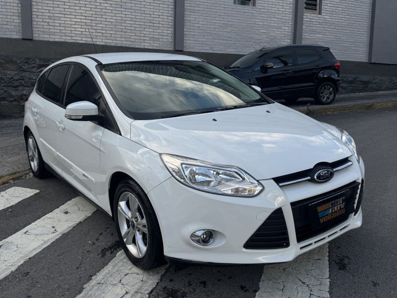 focus 1.6 se 16v flex 4p manual 2015 caxias do sul