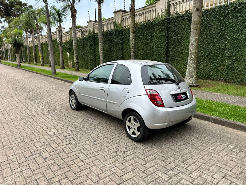 KA 1.0 MPI GL 8V GASOLINA 2P MANUAL - 2004 - CAXIAS DO SUL