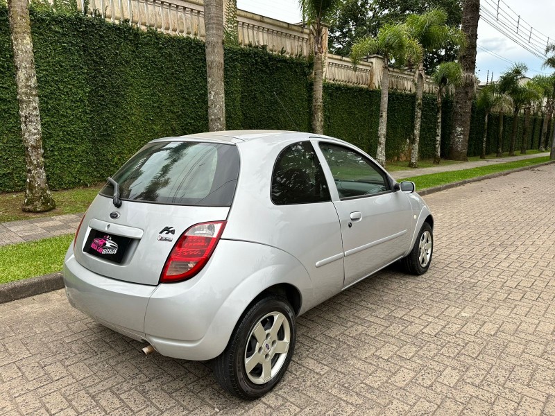 KA 1.0 MPI GL 8V GASOLINA 2P MANUAL - 2004 - CAXIAS DO SUL