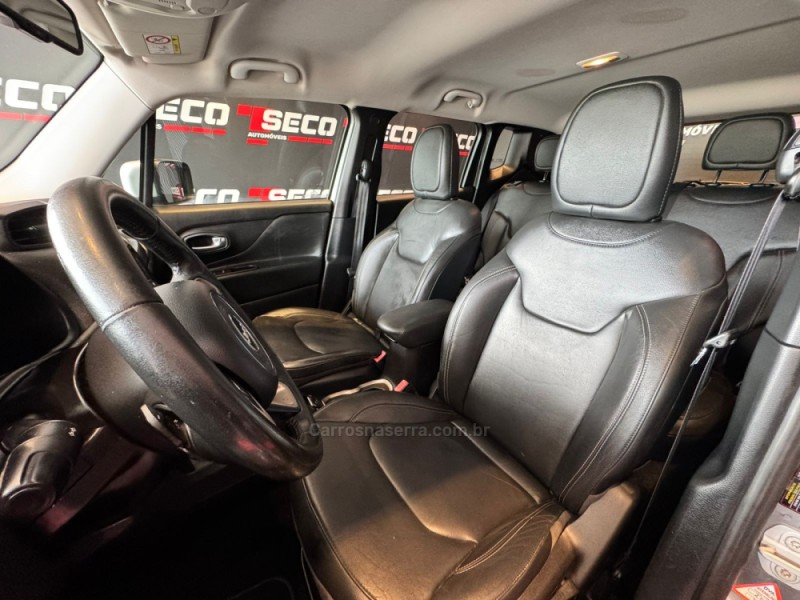 RENEGADE 1.8 16V FLEX LIMITED 4P AUTOMÁTICO - 2017 - PASSO FUNDO