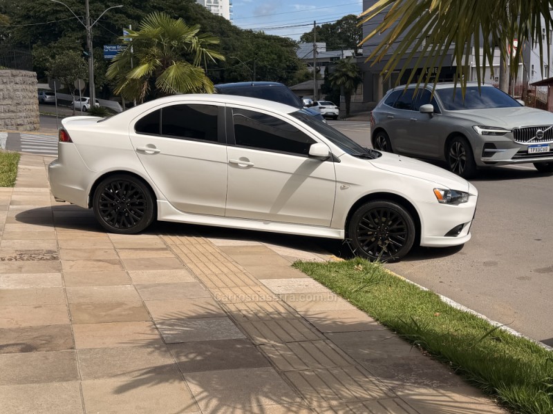 LANCER 2.0 CVT 16V GASOLINA 4P AUTOMÁTICO - 2015 - FARROUPILHA