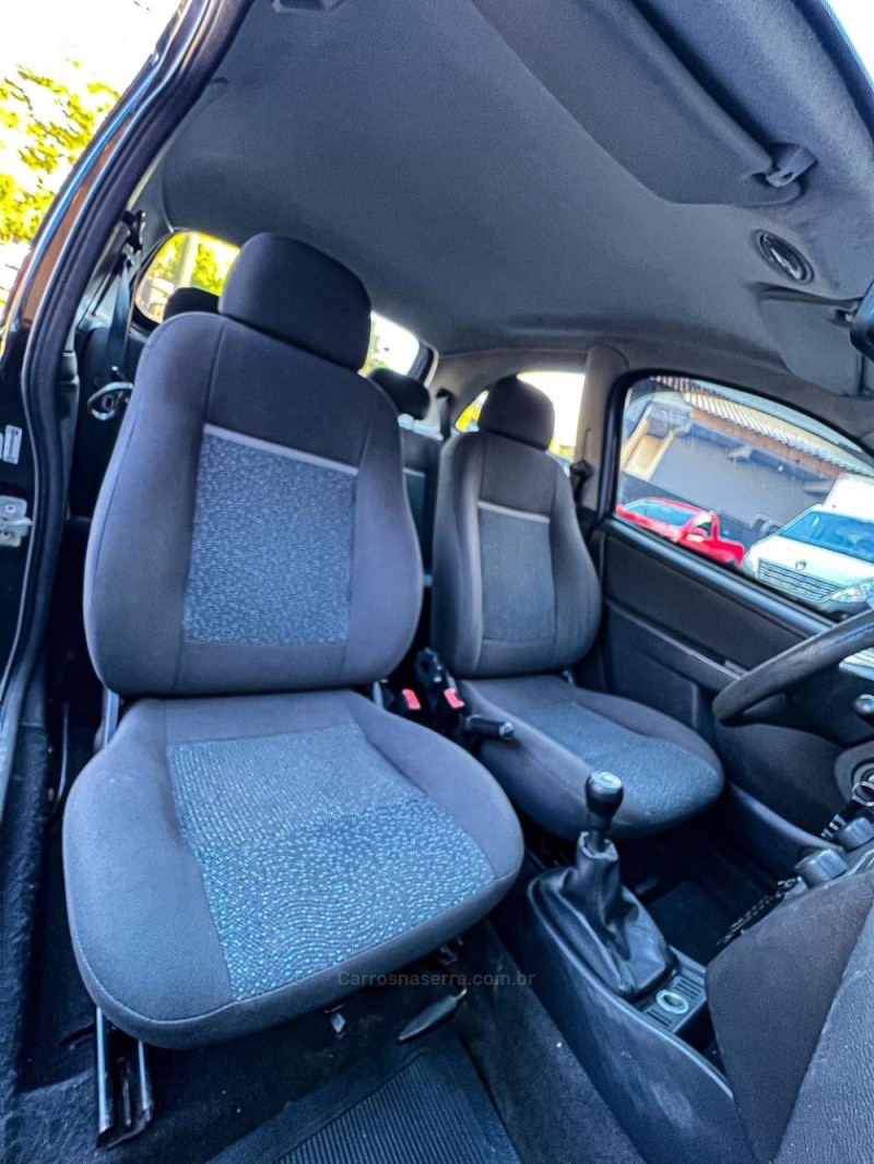 CELTA 1.0 MPFI LS 8V FLEX 2P MANUAL - 2013 - CANELA