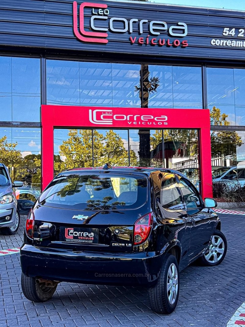 CELTA 1.0 MPFI LS 8V FLEX 2P MANUAL - 2013 - CANELA