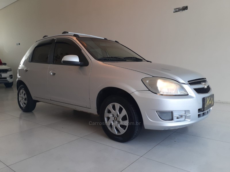 CELTA 1.0 MPFI LT 8V FLEX 4P MANUAL - 2014 - CANELA