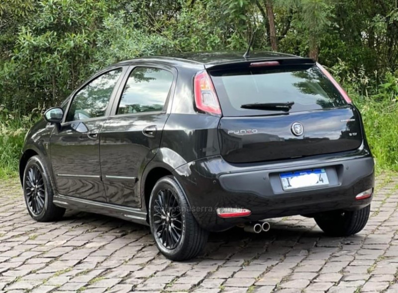 PUNTO 1.8 SPORTING 16V FLEX 4P AUTOMATIZADO - 2013 - FARROUPILHA