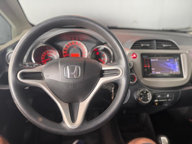 FIT 1.5 TWIST 16V FLEX 4P MANUAL - 2014 - CARLOS BARBOSA