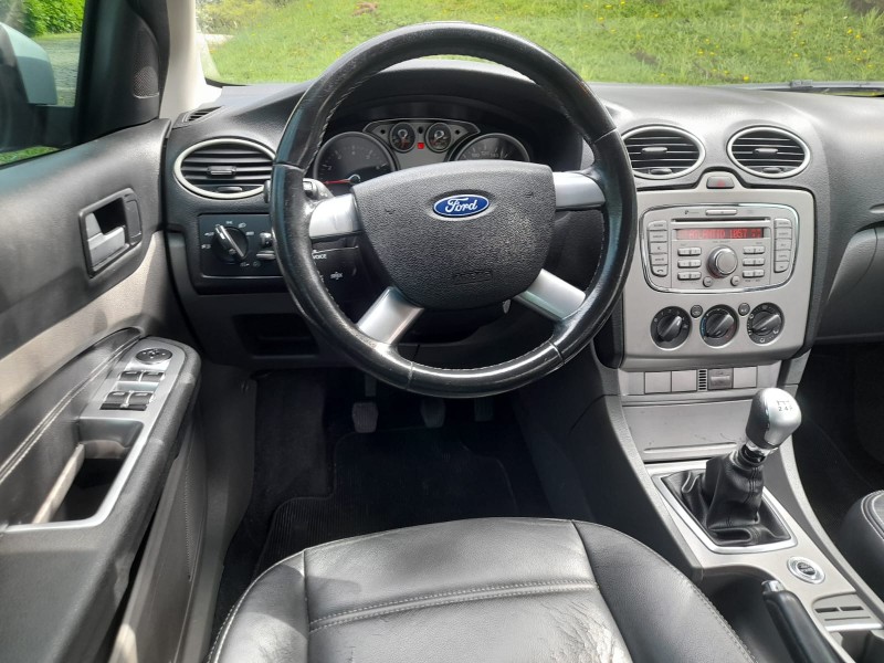 FOCUS 2.0 GLX 16V FLEX 4P MANUAL - 2013 - FARROUPILHA