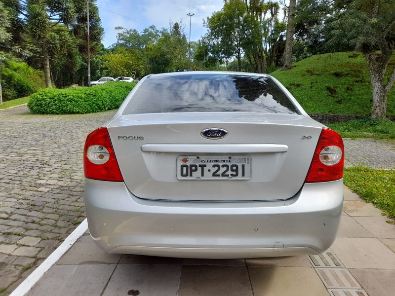 FOCUS 2.0 GLX 16V FLEX 4P MANUAL - 2013 - FARROUPILHA